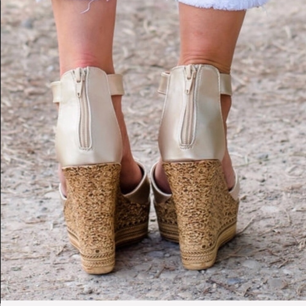 Boho Champagne Cork Wedges - Picture 5 of 5
